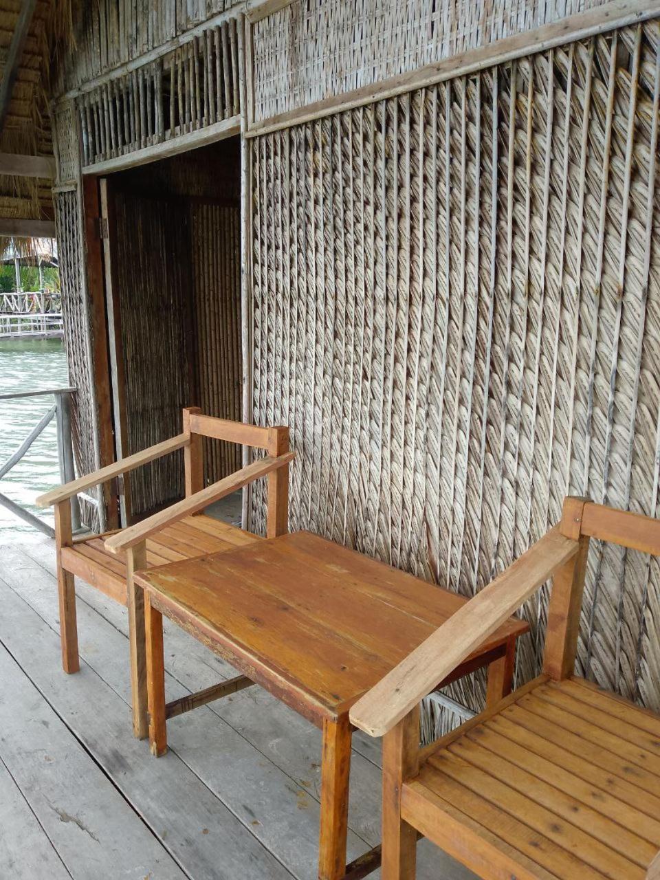 Krŏng Kaôh Kŏng The Floating House 빌라 외부 사진