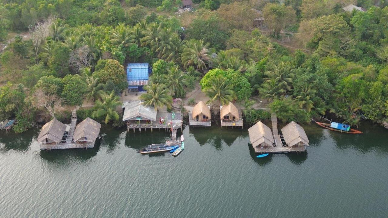 Krŏng Kaôh Kŏng The Floating House 빌라 외부 사진